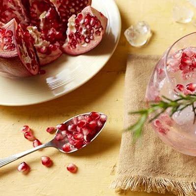 gin-fizz-with-pomegranate.html